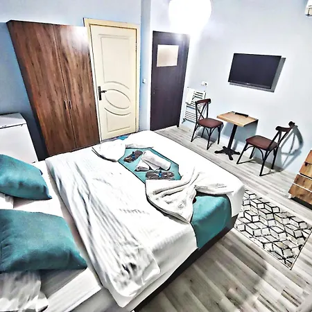 Taksim Rose 3*