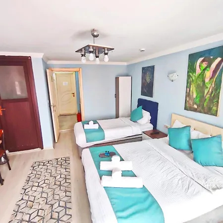 Lejlighedshotel Taksim Rose 3*
