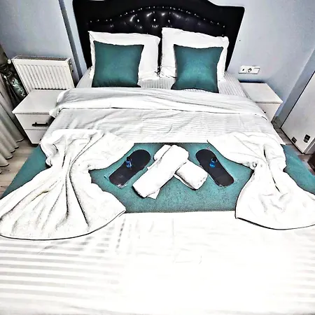 Lägenhetshotell Taksim Rose 3*